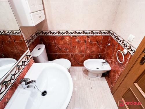 Apartamento Vistoso Y Colorido