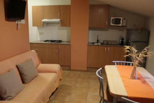 Apartamento Castell de Ceur�. Hotel Rural