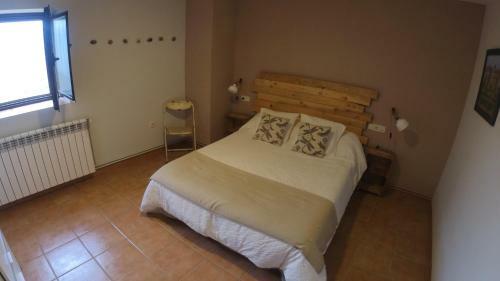 Apartamento Castell de Ceur�. Hotel Rural