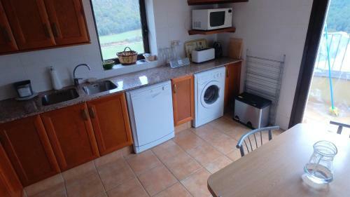 Apartamento Castell de Ceur�. Hotel Rural