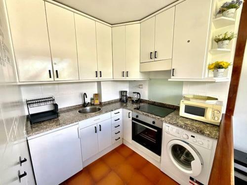 Apartamento R�a Navia El Esp�n 31a01
