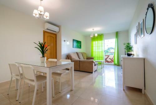 Apartamento Playa Torrecilla Piscina Centro 2 Habitaciones