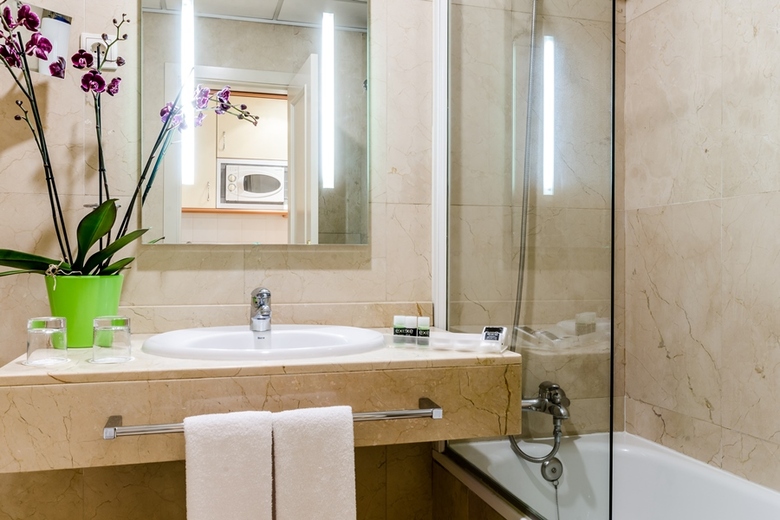 Hotel Exe Suites 33