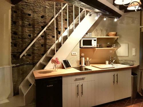 La Coulombe Manoir de H�rouville
