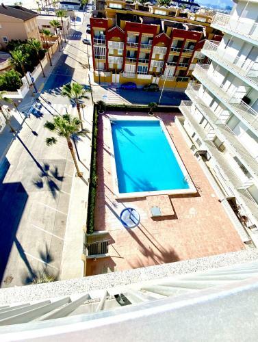 Apartamento First Line Of The Beach. Large Balcony.