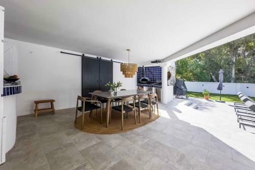 91-exclusive Modern Villa With Private Pool , Mijas