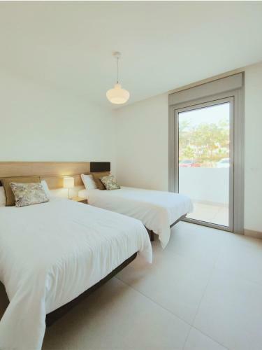 Luxury Apartment In Front Calanova Golf