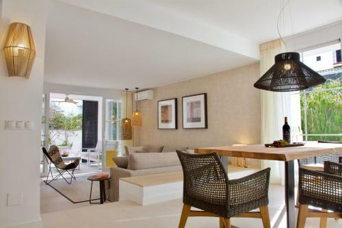 Top Apartment In Los Jardines de Las Golondrinas