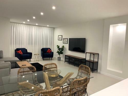Apartamento Playas Del Duque - Puerto Ban�s - Marbella