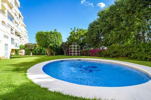 Marbella Banus Suites - Ceibo Centro Plaza Ban�s Suite Apartment