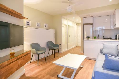 Apartamento Apt. P/4 1 Min From The Beach W/pool In Marbella