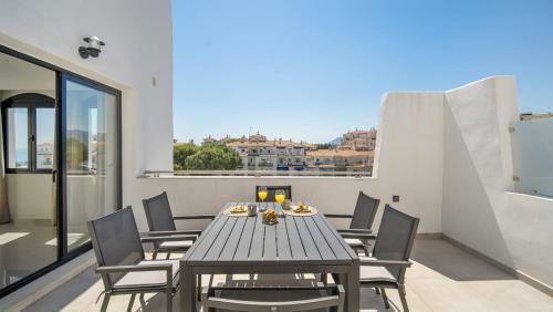 Apartamento �tico Con Vistas Al Mar