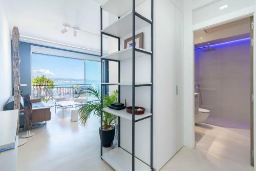 First Line Beach Apartment - Puerto Ban�s
