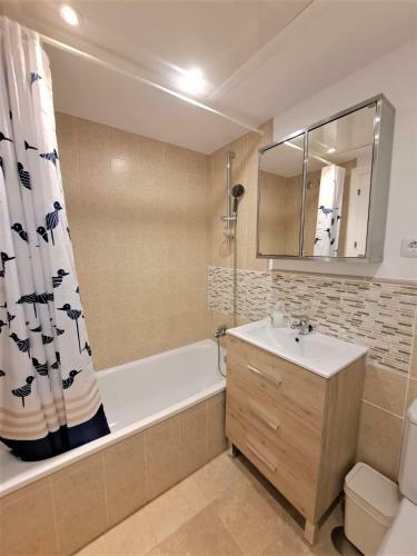 Apartment At Balcones de Los Hidalgos 2
