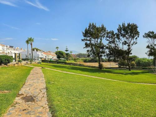 Apartamento 3 Bedroom House In Aldea Beach