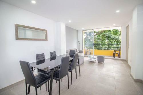 Apartamento Laureles �xito 2 Alcobas Piso 2 Balc�n
