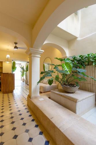 B Haus Hotel