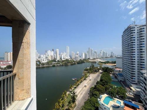 Apartamento Amazing Penthouse With Stunning Views & Pool