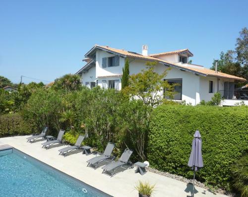 Hostal Maison Arbolateia