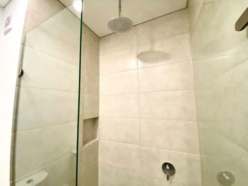 Apartamento Charming Suite / Pozos Colorados