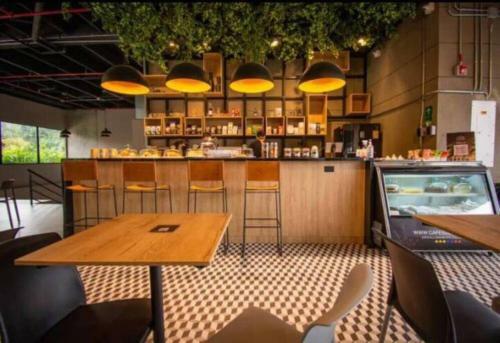 Apartamento Bright Studio Topfloor A/c, Poblado Coworking1412