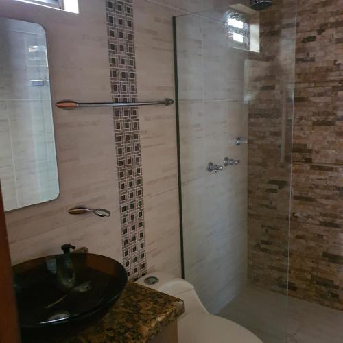 Apartamento Amoblado Barrio Primavera. Tranquilo Y C�modo