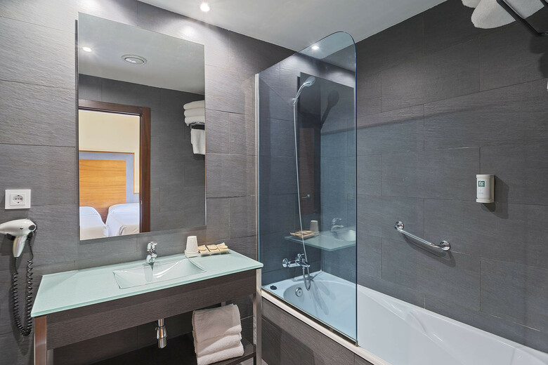 Hotel F&G Logro�o