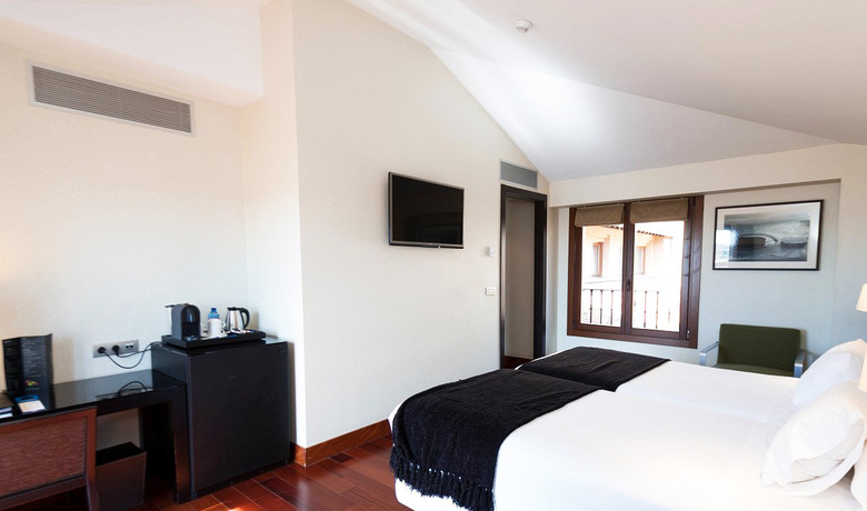 Hotel NH Salamanca Puerta de La Catedral