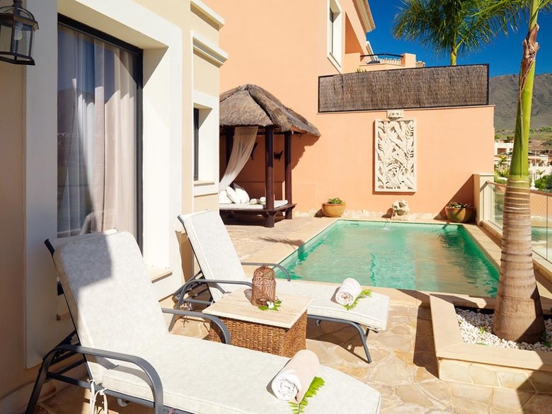 Hotel Royal Garden Villas & Spa
