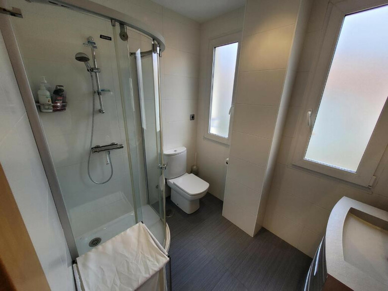 Apartamento Somo A 2 Min de La Playa Con Garaje Privado!