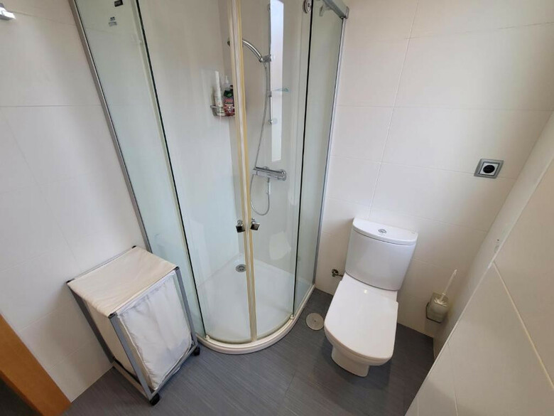 Apartamento Somo A 2 Min de La Playa Con Garaje Privado!