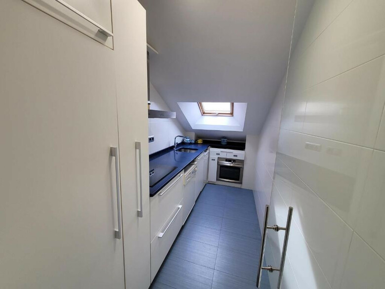 Apartamento Somo A 2 Min de La Playa Con Garaje Privado!