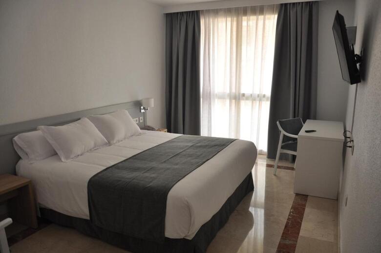 Neo Hotel