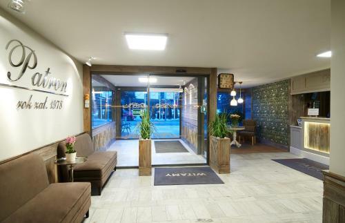 Bed & Breakfast Obiekt Hotelarski Patron