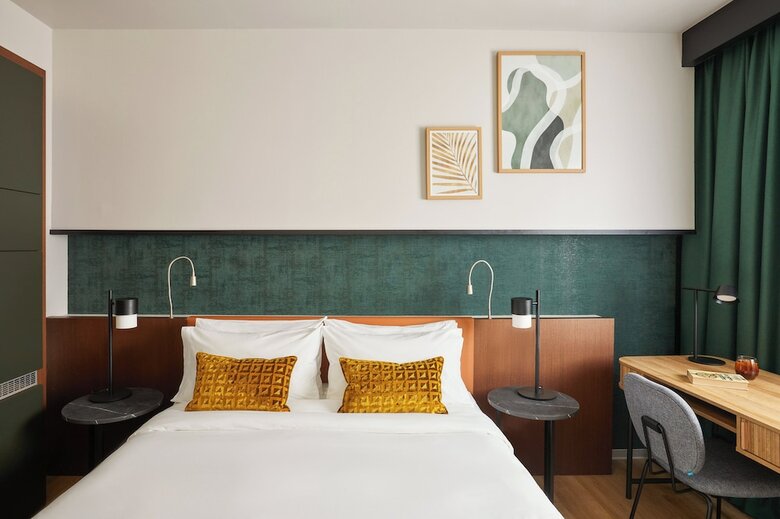 Crowne Plaza Madrid - Centre Retiro An Ihg Hotel