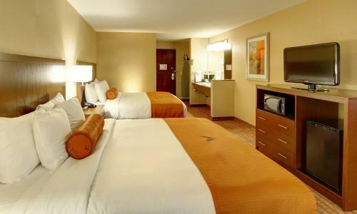 Hotel Phoenix Inn Suites Salem