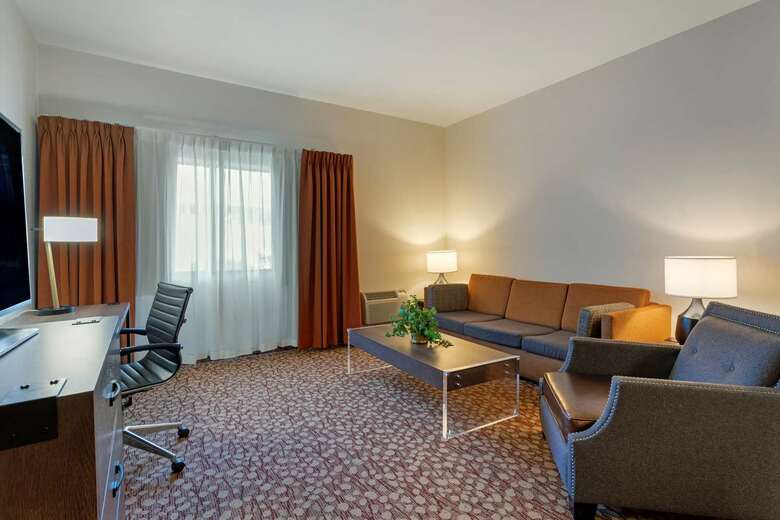 Hotel Best Western Plus Mill Creek Inn