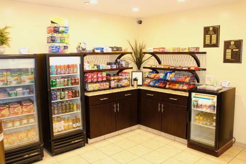 Best Western Plus Landmark Hotel