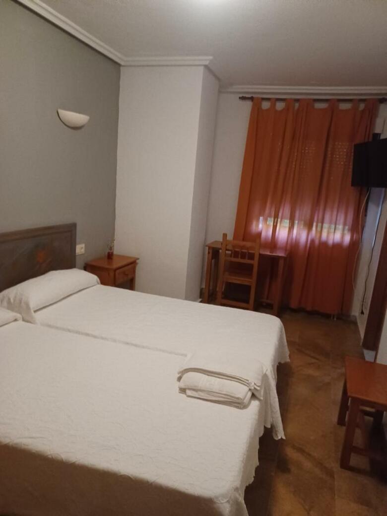 Hostal Cavenes Del Cabaco By Unusual Hotels