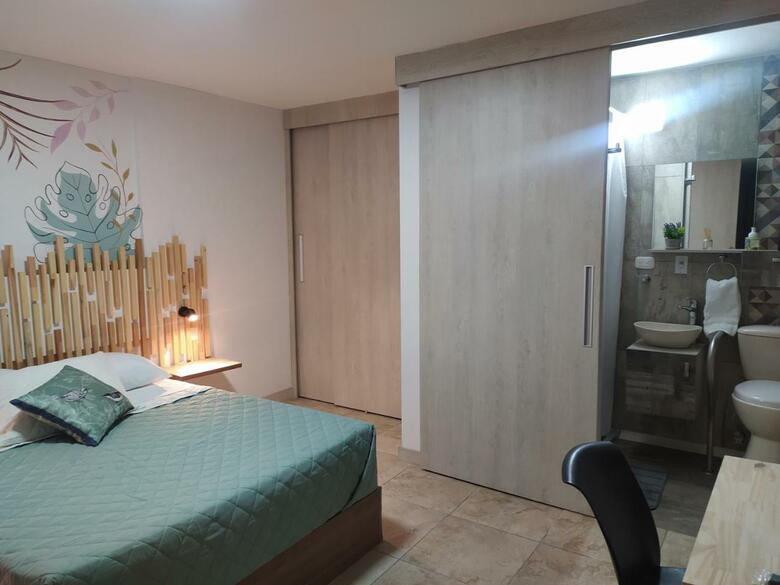 Platinum Hotel
