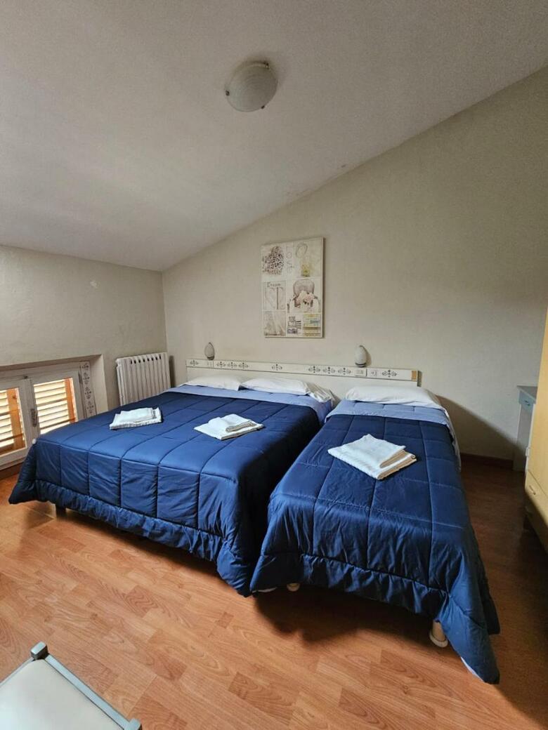 Hotel Holiday