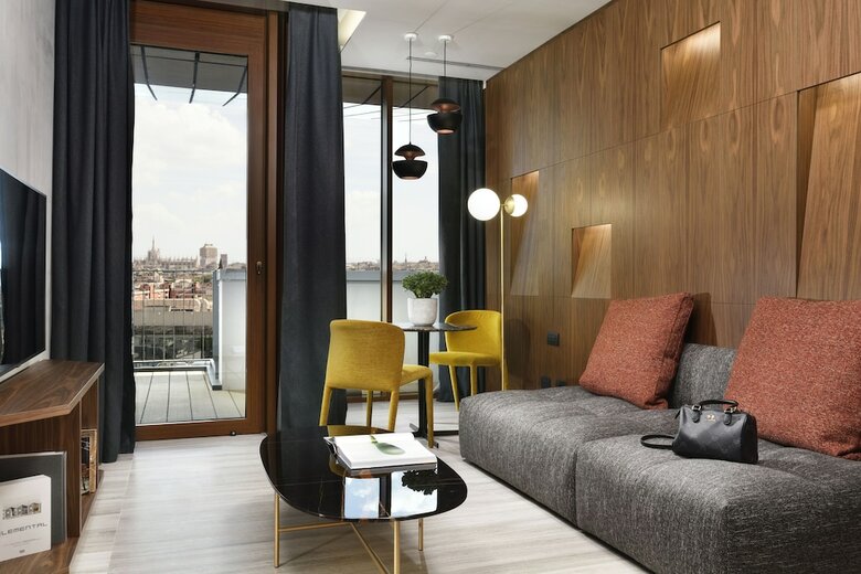 Hotel Milano Verticale | UNA Esperienze