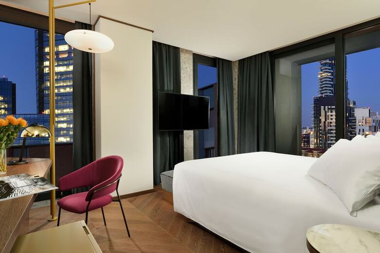 Hotel Milano Verticale | UNA Esperienze