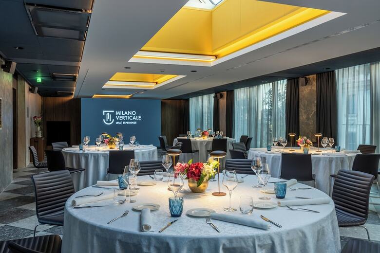 Hotel Milano Verticale | UNA Esperienze