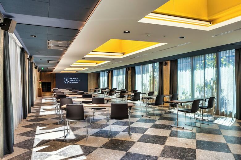 Hotel Milano Verticale | UNA Esperienze