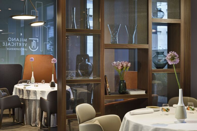 Hotel Milano Verticale | UNA Esperienze