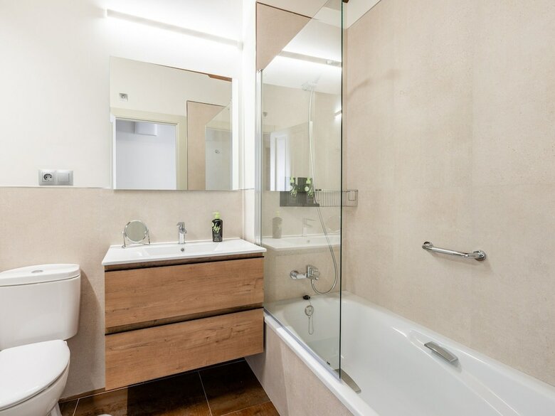 Aparthotel Limehome Granada Calle Mirasol