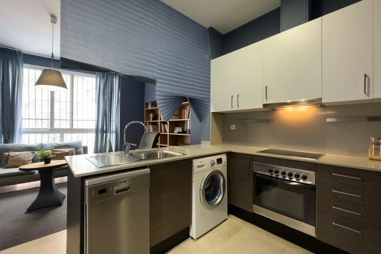 Ainb Barcelona Sants Apartments