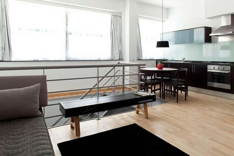 The Lisbonaire Apartments