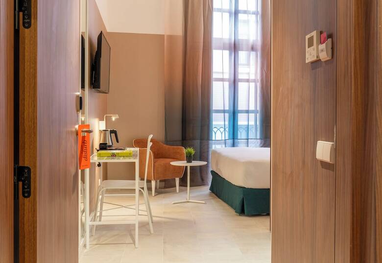 Axel Hotel Valencia ? Adults Only
